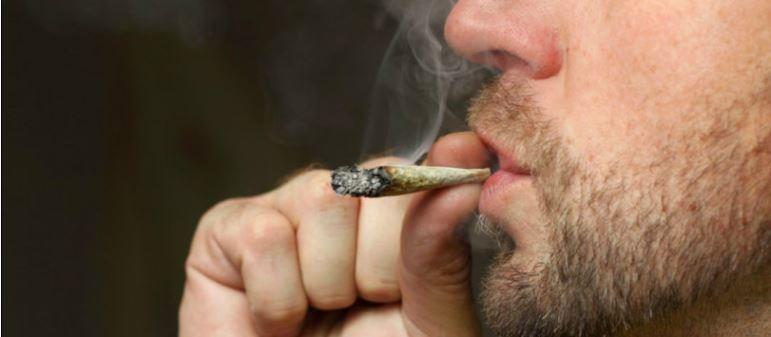 Drogas em Condomínio: Guia para Além da Fumaça (Tráfico e Uso em Áreas Comuns)